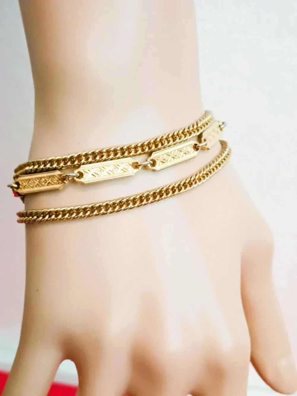 Vintage Gold Triple Strand Bracelet 6.75